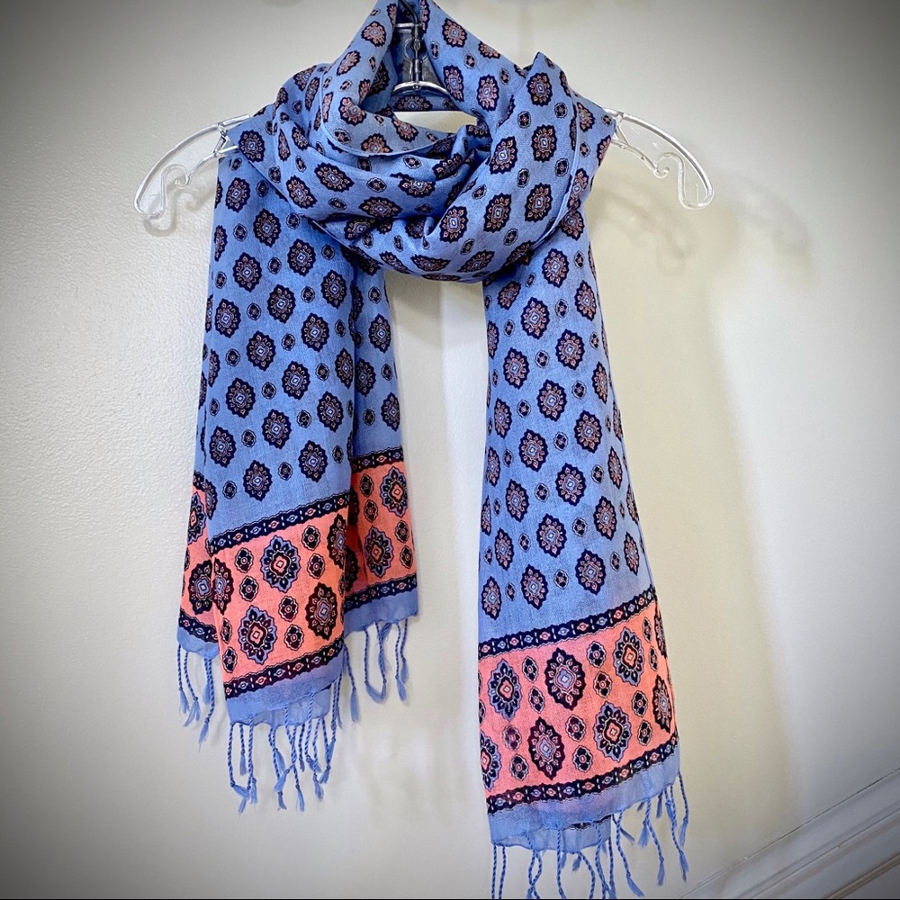 🌟2/$30🌟 J. Crew Blue/Pink Paisley Printed Fringed Scarf